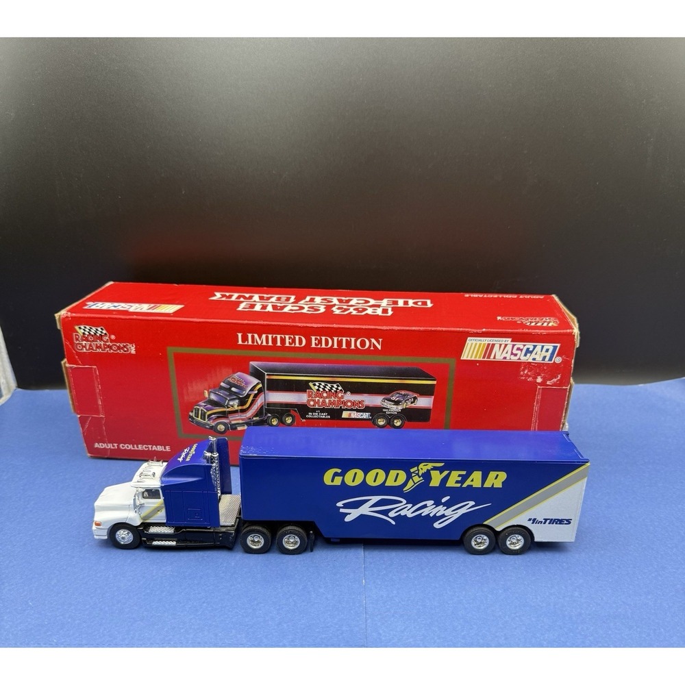 Racing Champions Nascar Limited Edition 1993 Coin Bank W/Lock & Goodyear Diecast